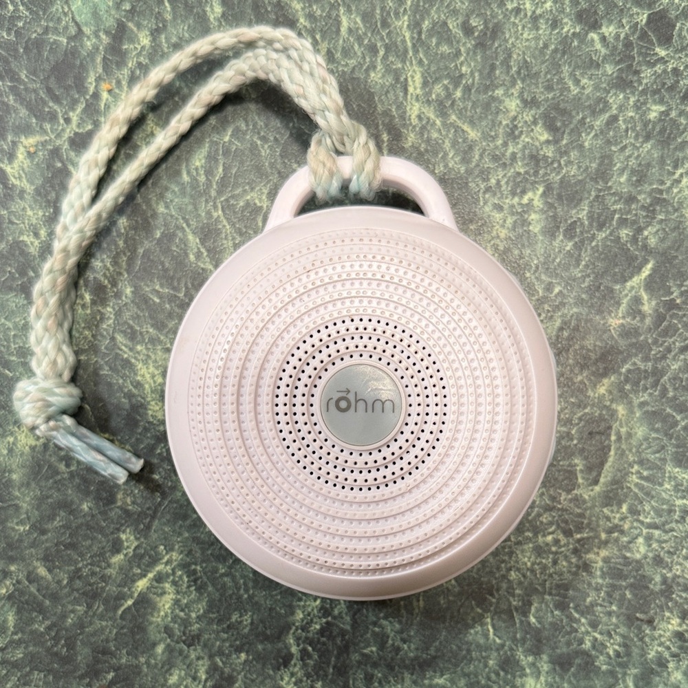 Yogasleep Rohm Portable Sound Machine in White